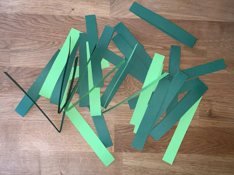 Dateiname des Bildes: 2020113_4Papierstreifen falten